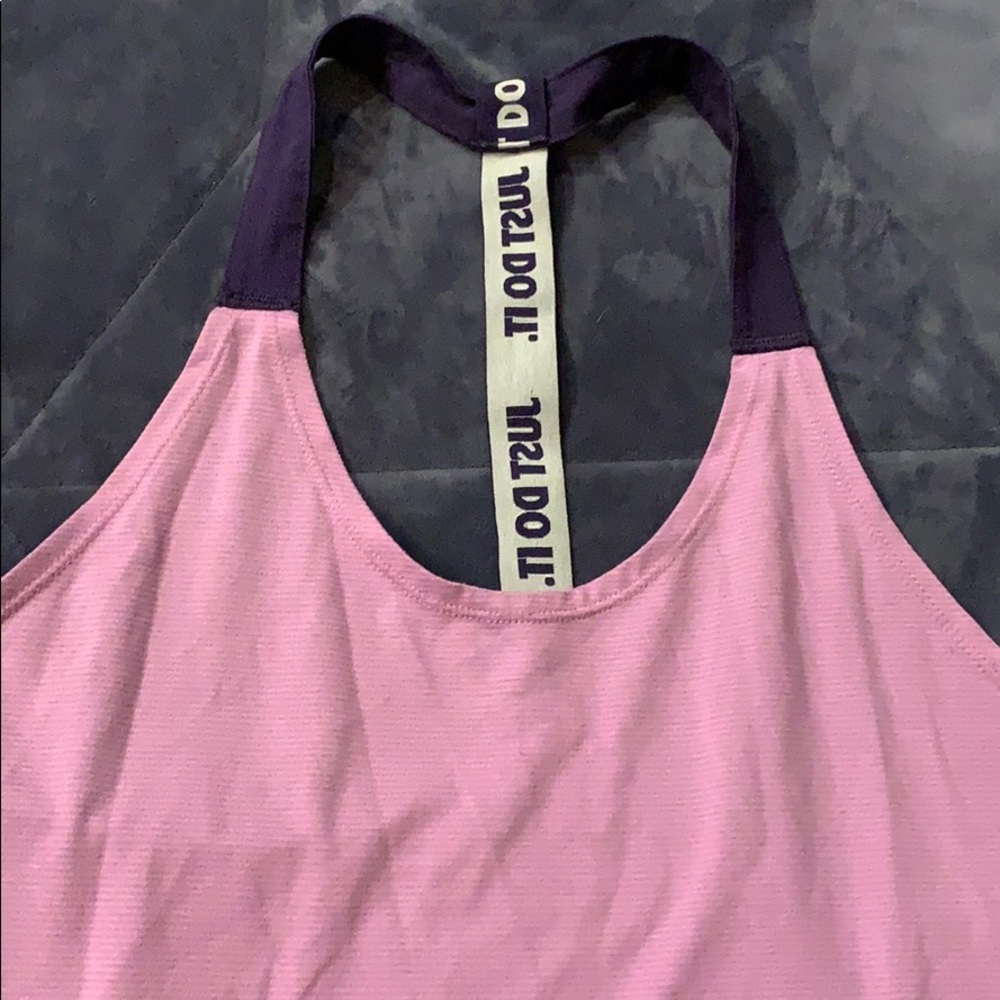Nike tank